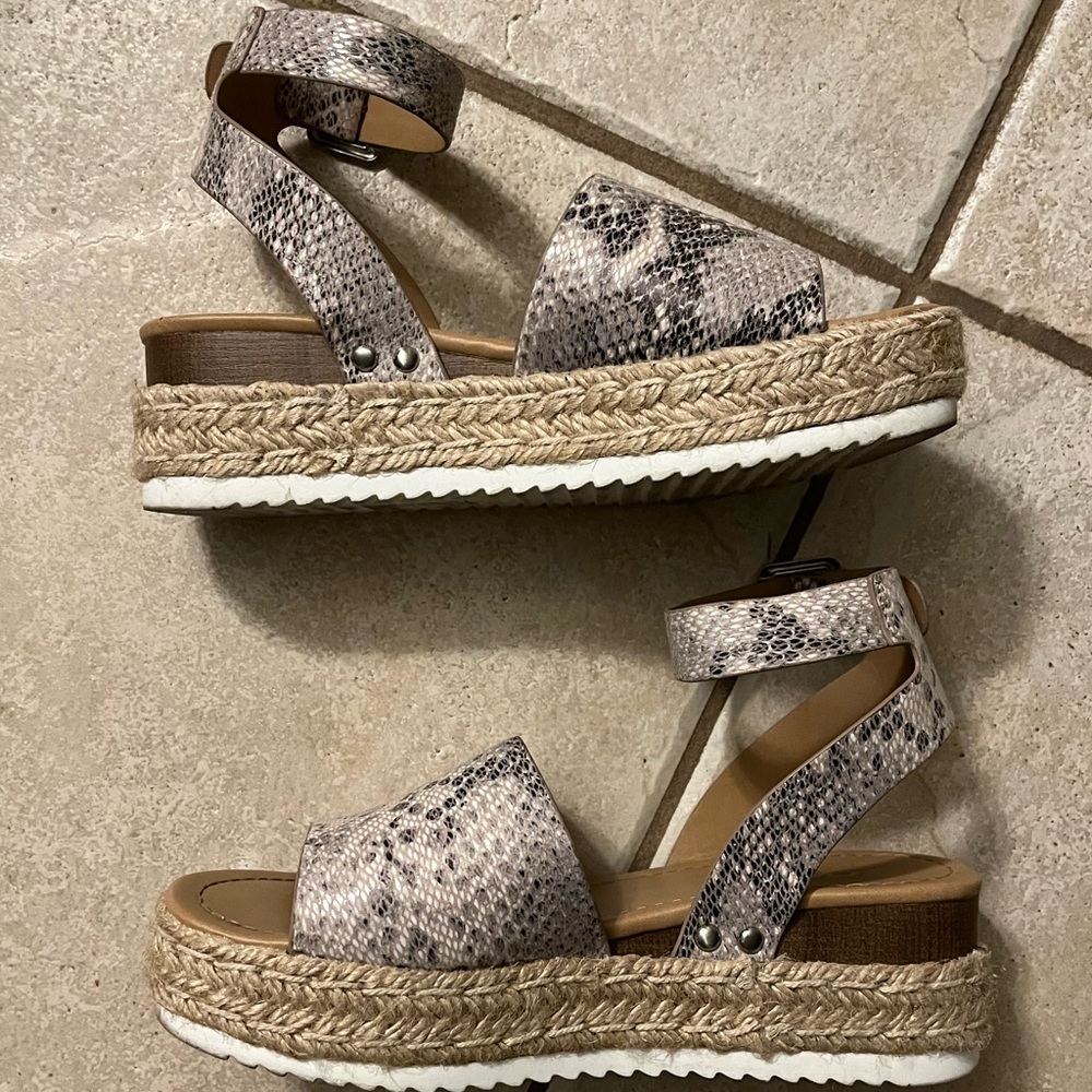 Soda Espadrilles